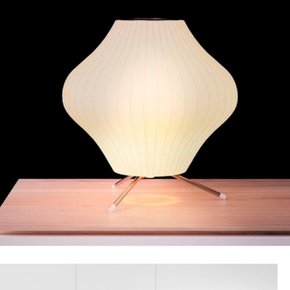 [무케/공식수입] 허먼밀러_Pear Tripod Lamp 페어 트라이포드 램프 (Small) 조명