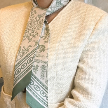 헤지스 Toile de Jouy 시그니쳐 H클립 로고 그린 스카프 HISC5E310E1