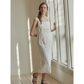 비뮤즈맨션 Crinkle sleeveless dress - White