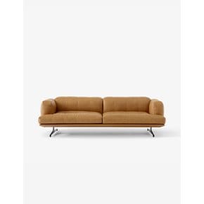 Inland Sofa / AV23 (Cognac)