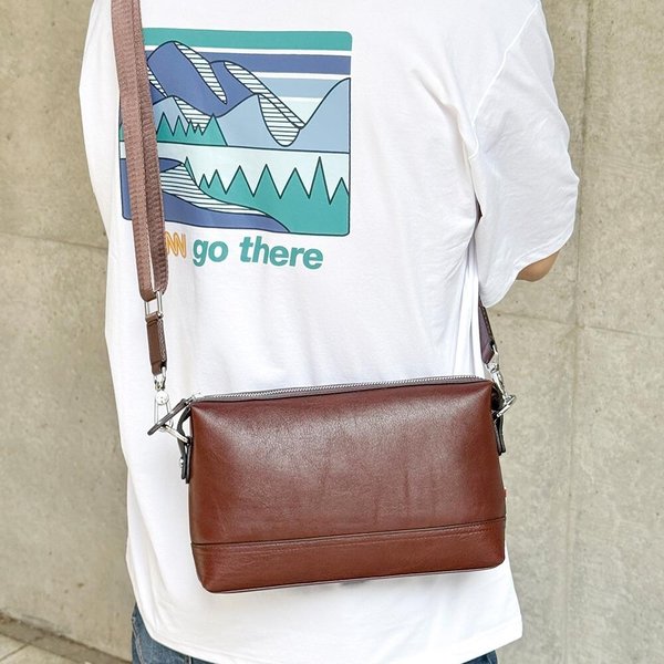 [옷자락] 남자 탄탄가죽 지퍼 사각 탈부착끈 클러치 크로스백