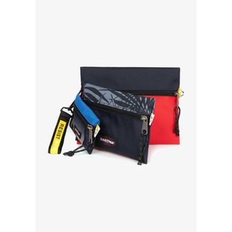 이스퀘어 4161876 Eastpak MARNY POUCH PACK - Wallet resist