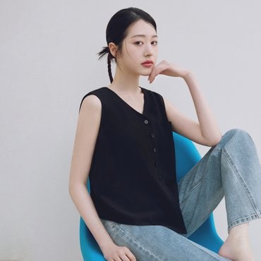 케네스레이디 초이슨 버튼 베스트(장다아 착용) EWBLPF4900