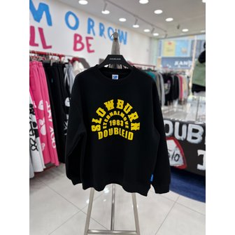 더블제이디 [여주점] 슬로우펠트자수맨투맨 ,블랙JHZZ22101