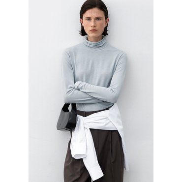 나인(Atelier Nain) (Z-T-6895)ESSENTIAL HIGH NECK TEE