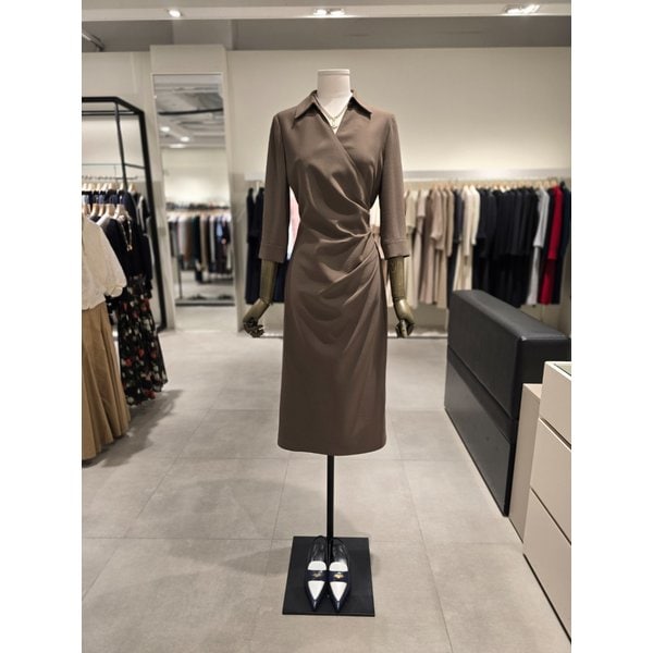 [파주점] 언밸런스 셔링 랩 H라인 원피스 JS4B0OP831