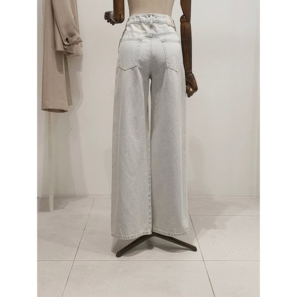 [파주점] 쥬크 주크 솔트워싱 세미와이드 데님팬츠 V262PSA948