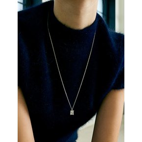 [진주귀걸이 2종 증정] Emerald angle long necklace