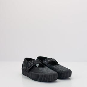 24FW 반스 플랫 슈즈 VN000D07BLK1 DOM
