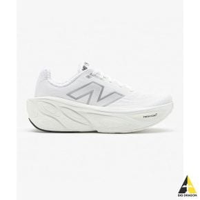 뉴발란스 NBPFEF707W 프레쉬폼x 모어 V5 (남성 D) (white)