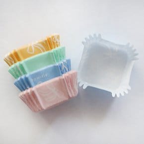 사각쿠킹컵 10개 일회용 반찬 파티 베이킹 컵 어린이집 소풍 도시락 면회 답레품 생일 피크닉