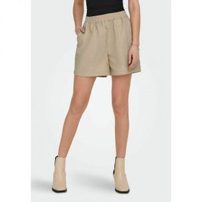 5005229 ONLY Shorts - irish cream