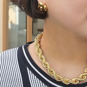 Vintage Gold Chain N