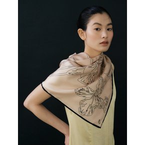 Fleur Square Silk Scarf 90 - Peach