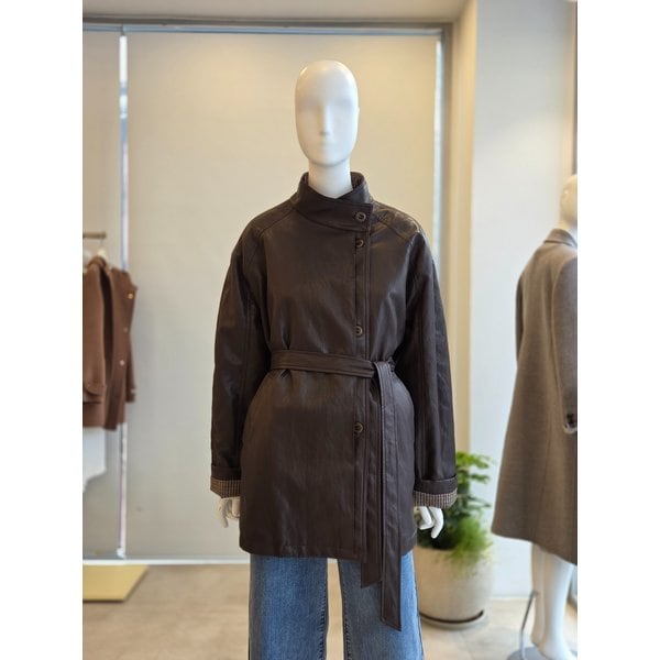 [여주점] [더 아이잗] 여성 벨티드 페이크 레더 하이넥 재킷 (IS2M0JK881)