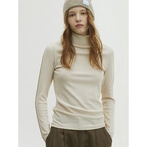 Picot Stitch Ribbed Turtleneck T-Shirt_Light Beige