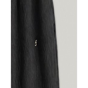 GRACENE PLEATS BOOTSCUT PANTS (BLACK)