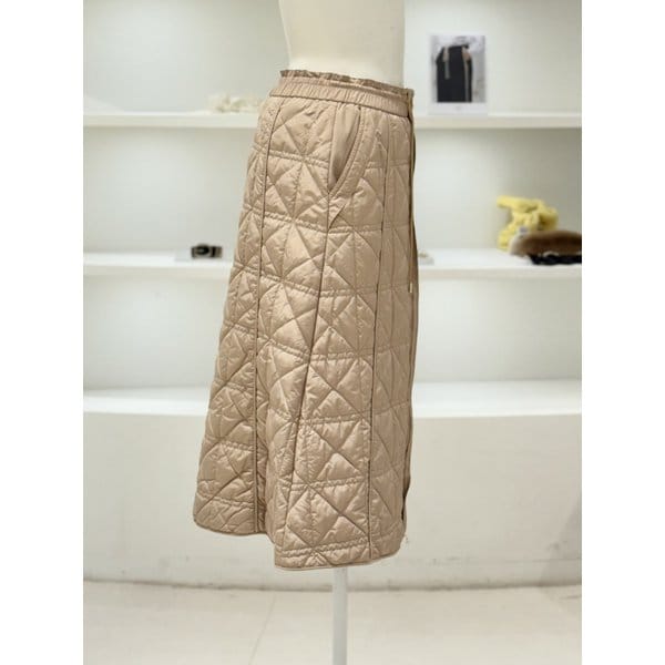 [여주점] 여성 퀼티드 집업 롱 스커트 (D244PSD806)