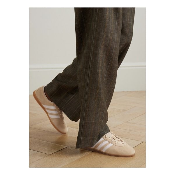 가젤 로 프로 가죽 트리밍 스웨이드 스니커즈 크림 46376663162987872