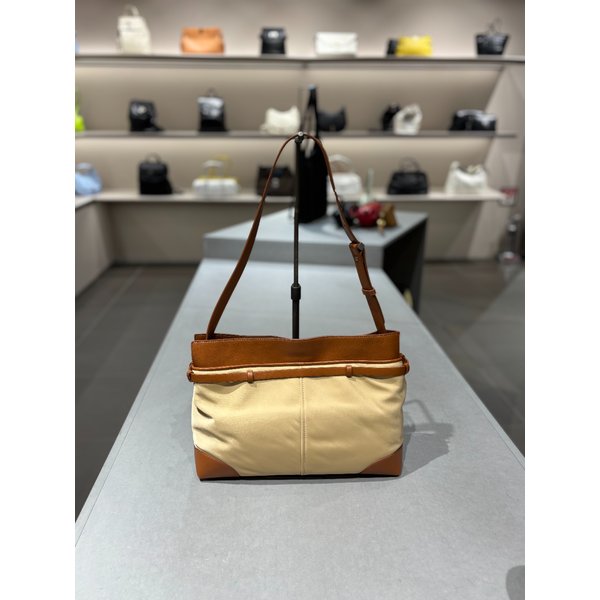 [파주점] 보네 숄더백 34 나일론 RCBSX25164CMX