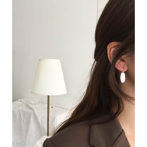 minimal earring