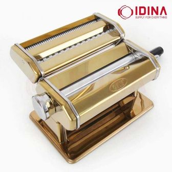 5. 이디나 슐레 파..