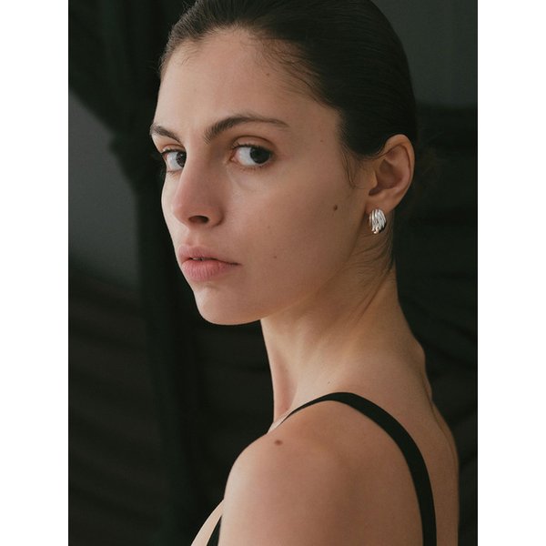 COLLECTION_SCILENT ARC_Obri earring
