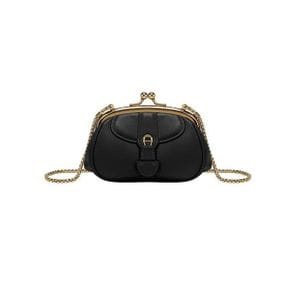 독일 아이그너 가방 Etienne Aigner Calla Mini Shoulder Bag 블랙 161001 1426390