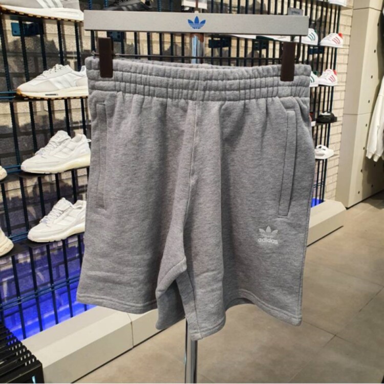 W몰 아디다스오리지널 남녀공용 에센셜 쇼츠 반바지 그레이 GD2555