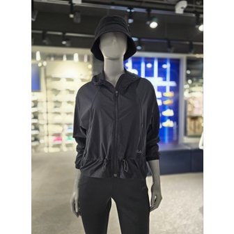 휠라 [파주점] 여성 스트레치 우븐 후드 바람막이(FS2JKG3251F-BLK)