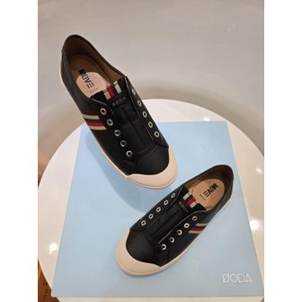 소다 [시흥점] 여성 캐주얼 경량 스니커즈 (FLF119)