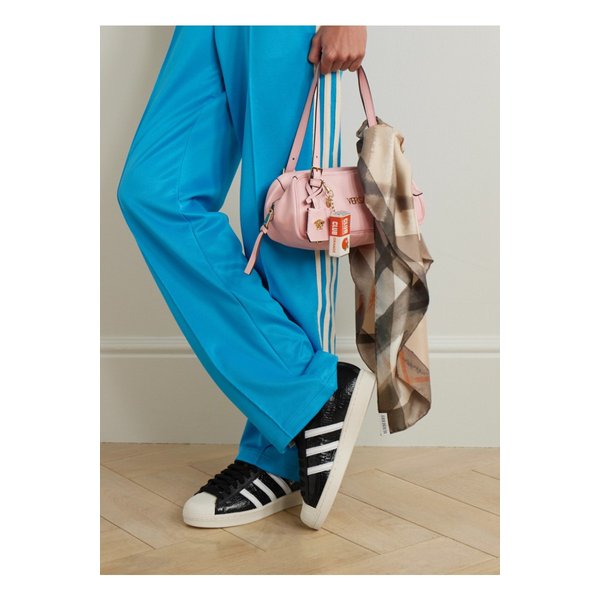 슈퍼스타 빈티지 크로커다일 이펙트 가죽 스니커즈 블랙 1647597349668925