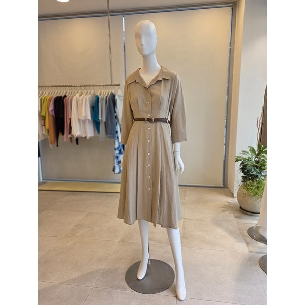 [여주점] [더 아이잗] 여성 벨티드 백 버튼 플레어 셔츠 원피스(IS4M0OP701)