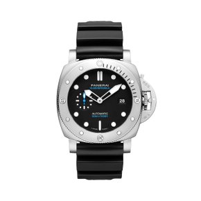 PAM01596 Submersible QuarantaQuattro
