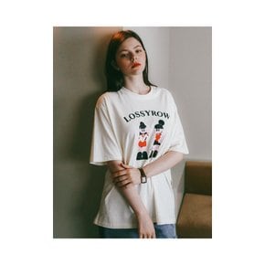 X Vanrora Graphic T-Shirt Cream