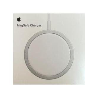 셀러허브 [apple]  15W 정품 맥세이프 무선충전기 MHXH3KH/A //정품 (S11236197)