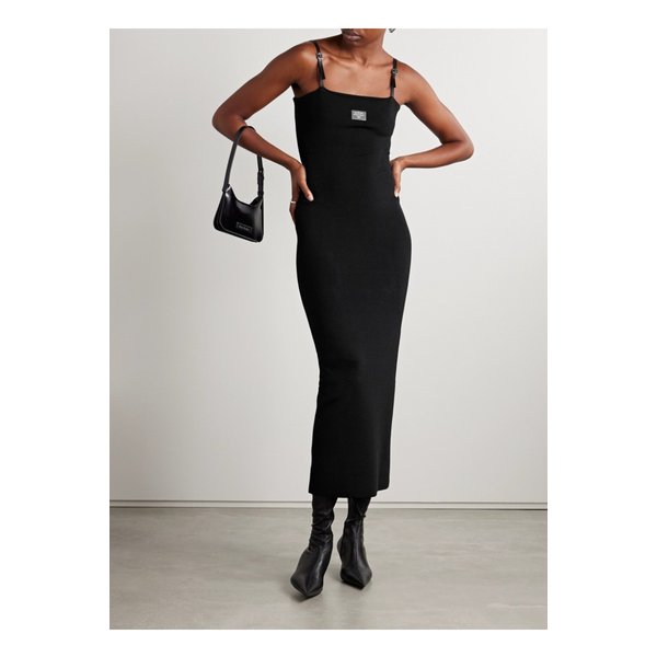 장식된 골지 니트 미디 드레스 블랙 1647597344753675