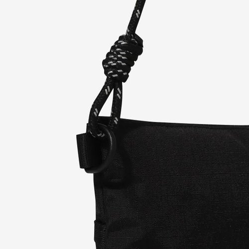 힙색 웨이스트백 FSI 샤코슈백 FS3BCG2338X BLK LE1216_3
