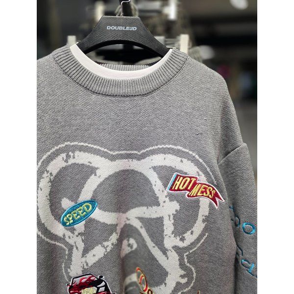 [시흥점] 레이싱 베어페이스 세미오버핏 니트(남여공용)/JGZZ51B05GY