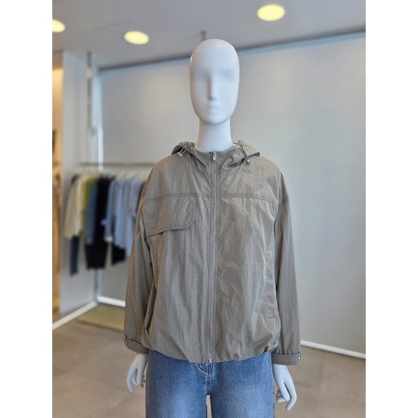 [여주점] [더 아이잗] 여성 건플랩 스트링 후드 집업 점퍼(IS3M0JP801)