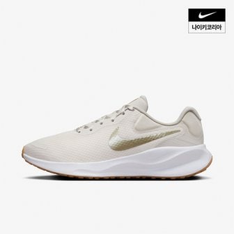 나이키 우먼스 나이키 레볼루션 7 NIKE FB2208-010