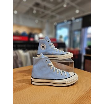 컨버스 [부산점] 척70 시즈널 컬러 릴렉싱 스카이 하이탑 캔버스화 A12490C