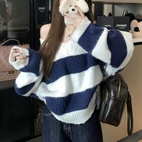 디먼트 스트라이프 오프숄더 니트_P382346175