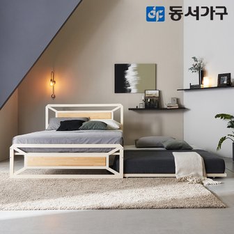 동서가구 유로밍 멀바우/편백나무 히든형 이층 가족침대 Q+Q (본넬매트) DF640080