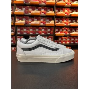 [파주점] (남여공용) 올드스쿨 (Old Skool)(Leather White/Black)(VN0007NTYB2)