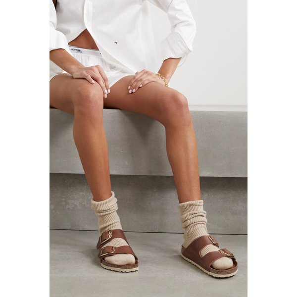 애리조나 오일드 가죽 샌들 탠 브라운 2009602587336