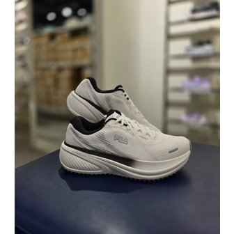 휠라 [파주점] 플로트 맥스 러닝화 (1RM2855G-100)