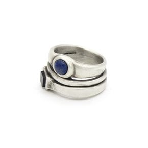 Be one ring 002 (lapislazuli)