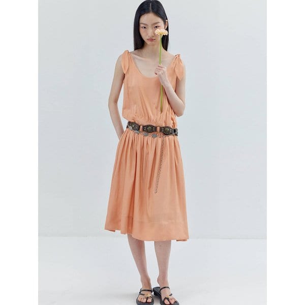 [리퍼브] Ribbon Shoulder Strap Shirring Sleeveless Dress_Peach Pink