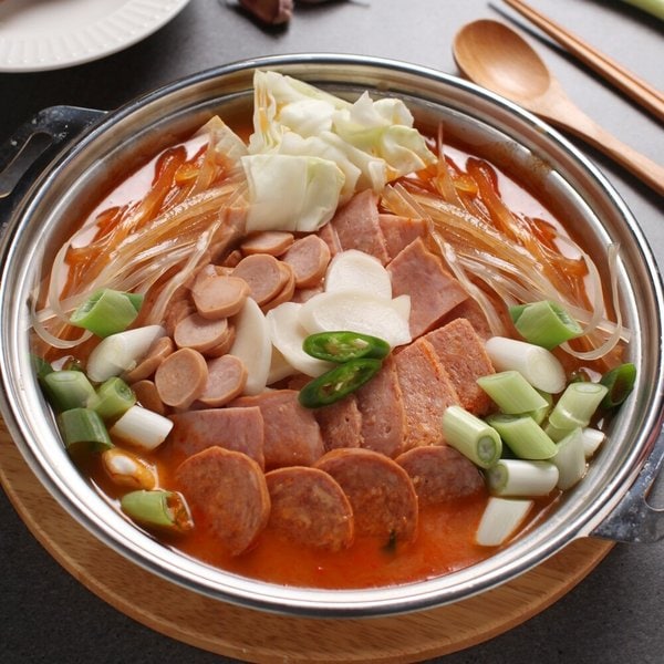 확대된 대표 이미지 P